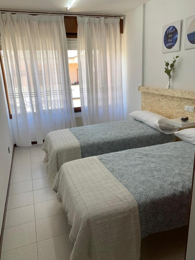 Chalet En Laredo Cerca De La Playa. Villa Esterno foto